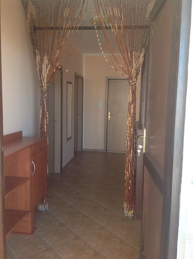 Novkovic Daire Bar